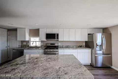 2701 E Utopia Rd #8, Phoenix, AZ 85050 photo 7