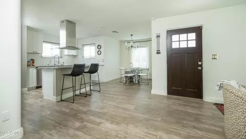 Entry Way - 1905 E Brill St, Phoenix, AZ 85006 photo 1 of 3