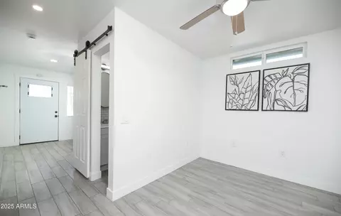 Entry Way - 1905 E Brill St, Phoenix, AZ 85006 photo 3 of 3