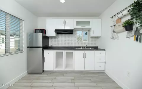 Other - 1905 E Brill St, Phoenix, AZ 85006 photo 9 of 11