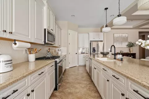 2867 E Citadel Ct, Gilbert, AZ 85298 photo 11