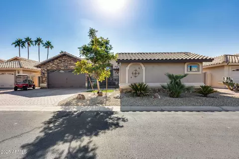 17352 N Rainbow Cir, Surprise, AZ 85374