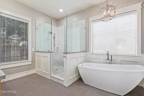 Bath - 3503 E Princeton Ct, Gilbert, AZ 85234 photo 2 of 10