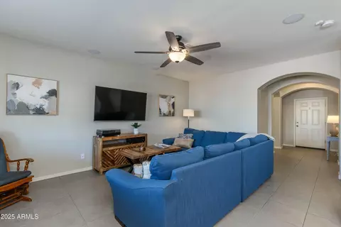 Other - 852 E Gary Ln, Phoenix, AZ 85042 photo 2 of 7