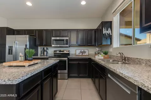 Kitchen - 852 E Gary Ln, Phoenix, AZ 85042 photo 1 of 1