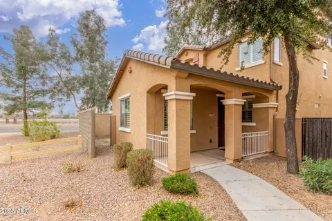 3883 E Santa Fe Ln, Gilbert, AZ 85297