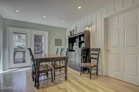 Dining - 140 W Thompson Rd, Payson, AZ 85541 photo 1 of 2
