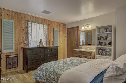 Bedroom - 140 W Thompson Rd, Payson, AZ 85541 photo 2 of 3