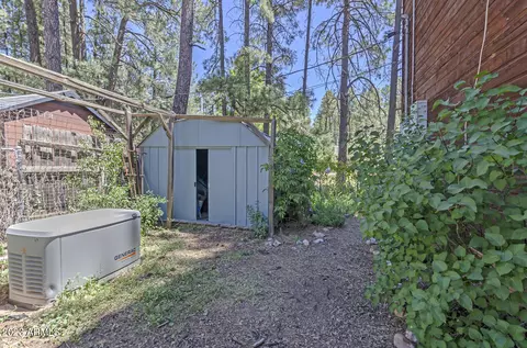 Exterior - 140 W Thompson Rd, Payson, AZ 85541 photo 6 of 8