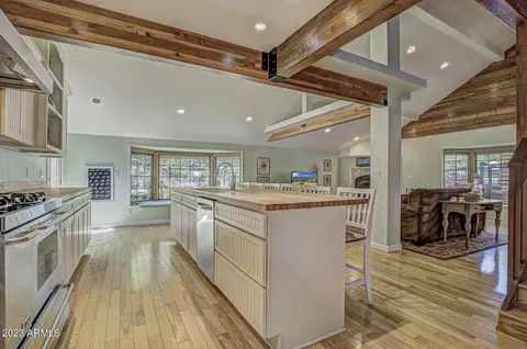 Kitchen - 140 W Thompson Rd, Payson, AZ 85541 photo 2 of 5