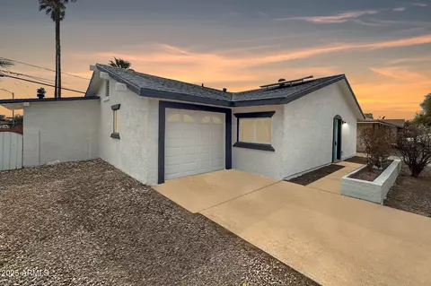 6201 W Maryland Ave, Glendale, AZ 85301