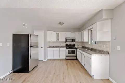 Kitchen - 8023 E Irwin Ave, Mesa, AZ 85209 photo 1 of 1