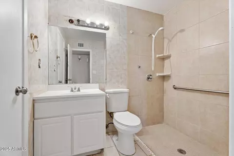 Bath - 8023 E Irwin Ave, Mesa, AZ 85209 photo 1 of 2