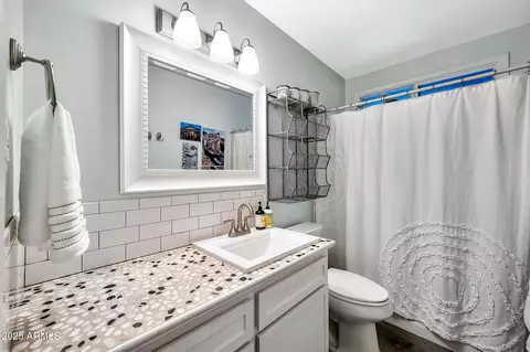 2444 E Del Rio Dr, Tempe, AZ 85282 photo 18