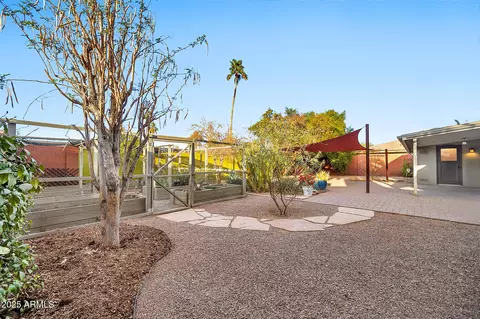 2444 E Del Rio Dr, Tempe, AZ 85282 photo 33