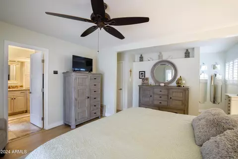 Bedroom - 402 W Augusta Ave, Phoenix, AZ 85021 photo 2 of 4