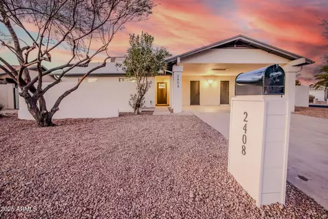 2408 W Willow Ave, Phoenix, AZ 85029