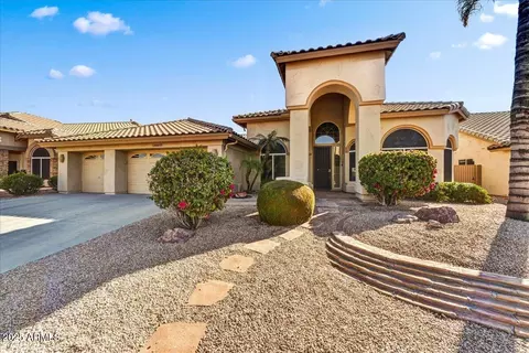19401 N 86th Dr, Peoria, AZ 85382