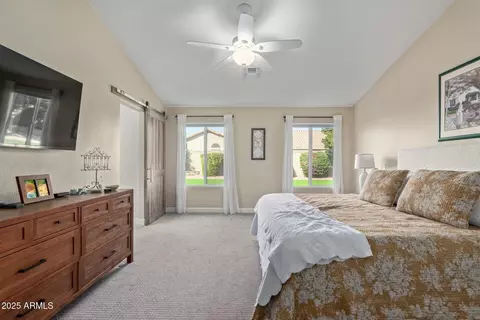 4220 E Thistle Landing Dr, Phoenix, AZ 85044 photo 10
