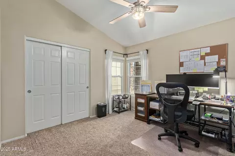 4220 E Thistle Landing Dr, Phoenix, AZ 85044 photo 17