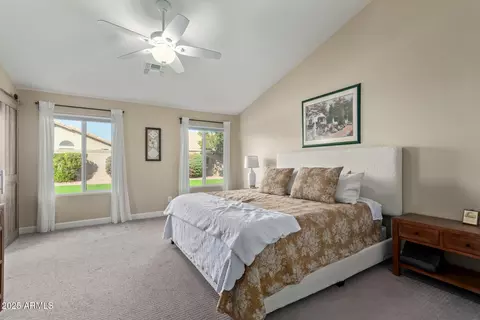4220 E Thistle Landing Dr, Phoenix, AZ 85044 photo 9