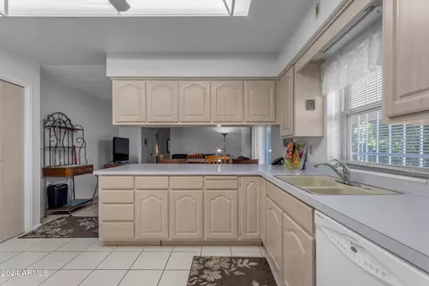 4725 E Capri Ave, Mesa, AZ 85206 photo 11
