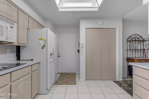 4725 E Capri Ave, Mesa, AZ 85206 photo 10