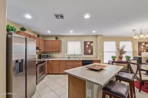 3209 W Apollo Rd, Phoenix, AZ 85041 photo 12