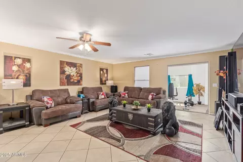 3209 W Apollo Rd, Phoenix, AZ 85041 photo 7
