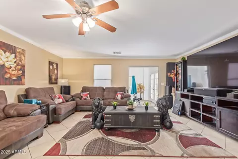 3209 W Apollo Rd, Phoenix, AZ 85041 photo 8