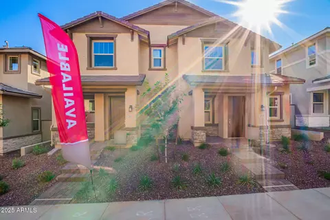 2828 N Evergreen St, Buckeye, AZ 85396