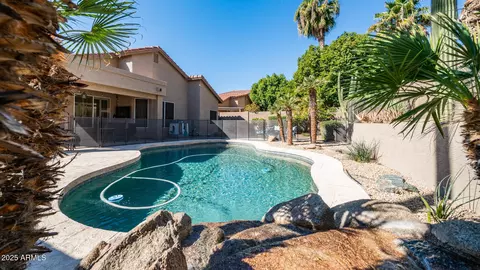 Exterior - 1022 E Hiddenview Dr, Phoenix, AZ 85048 photo 7 of 7