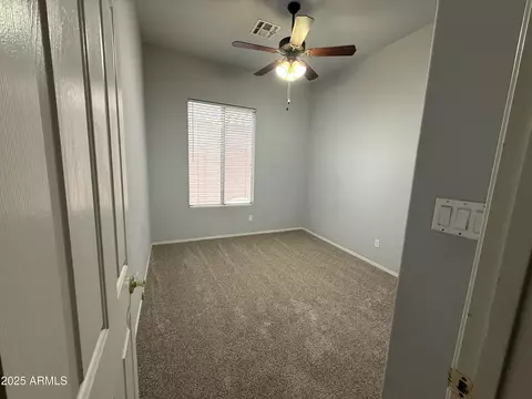 Bedroom - 1022 E Hiddenview Dr, Phoenix, AZ 85048 photo 5 of 5