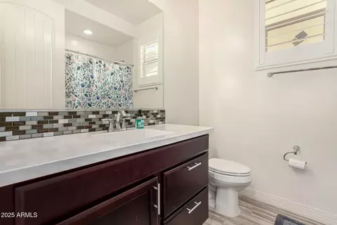 Bath - 10012 E Tamery Ave, Mesa, AZ 85212 photo 2 of 2