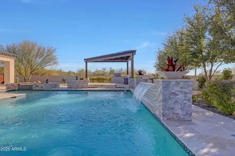 Exterior - 1410 E Blue Ridge Ct, Phoenix, AZ 85086 photo 8 of 13