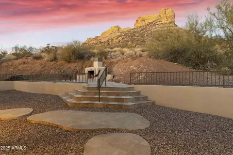 Exterior - 5117 N Cortez Rd, Apache Junction, AZ 85119 photo 5 of 14