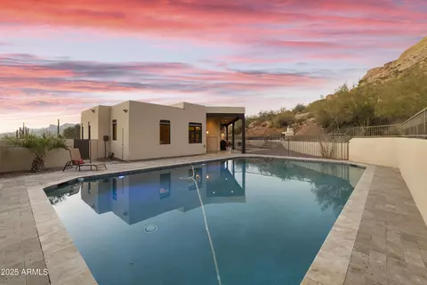 Exterior - 5117 N Cortez Rd, Apache Junction, AZ 85119 photo 9 of 14