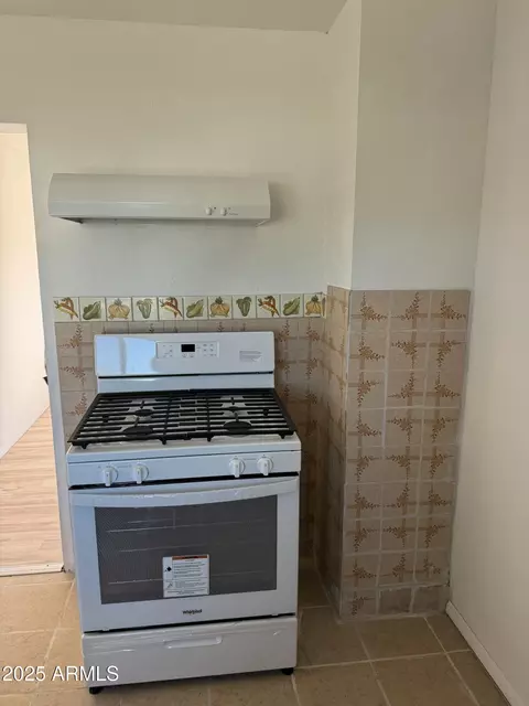 Kitchen - 105 S Cochise Ave, Willcox, AZ 85643 photo 1 of 2