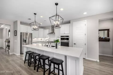 Kitchen - 3320 E Tina Dr, Phoenix, AZ 85050 photo 3 of 5