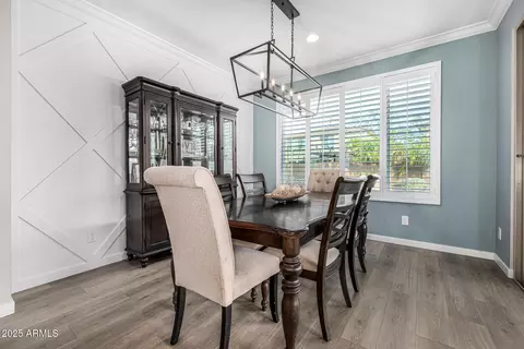Dining - 3320 E Tina Dr, Phoenix, AZ 85050 photo 1 of 1