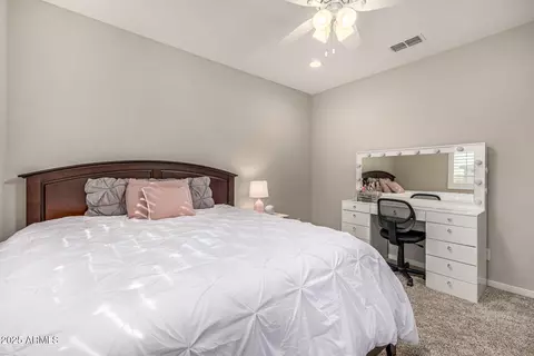 Bedroom - 3320 E Tina Dr, Phoenix, AZ 85050 photo 4 of 8