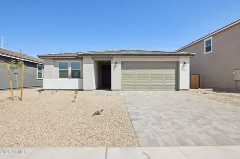 9526 W Luxton Ln, Tolleson, AZ 85353