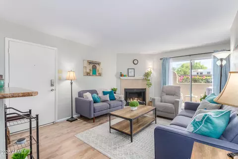 3845 E Greenway Rd #118, Phoenix, AZ 85032