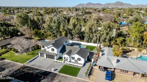 View/Area - 12 E Northview Ave, Phoenix, AZ 85020 photo 6 of 7