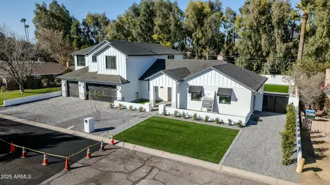 Exterior - 12 E Northview Ave, Phoenix, AZ 85020 photo 12 of 15