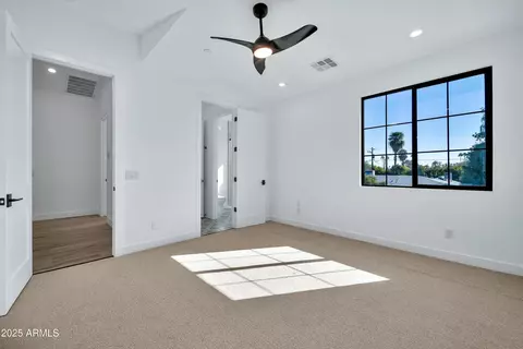 Bedroom - 12 E Northview Ave, Phoenix, AZ 85020 photo 5 of 9
