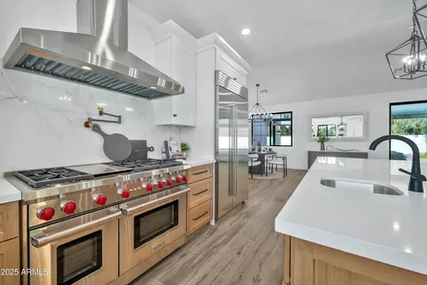 Kitchen - 12 E Northview Ave, Phoenix, AZ 85020 photo 1 of 4