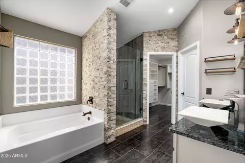 11332 E Des Moines Cir, Mesa, AZ 85207 photo 10