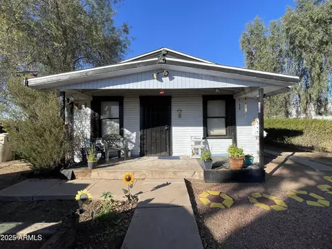 5920 W Palmaire Ave, Glendale, AZ 85301