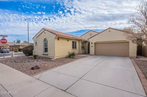 1851 W Pelican Dr, Chandler, AZ 85286